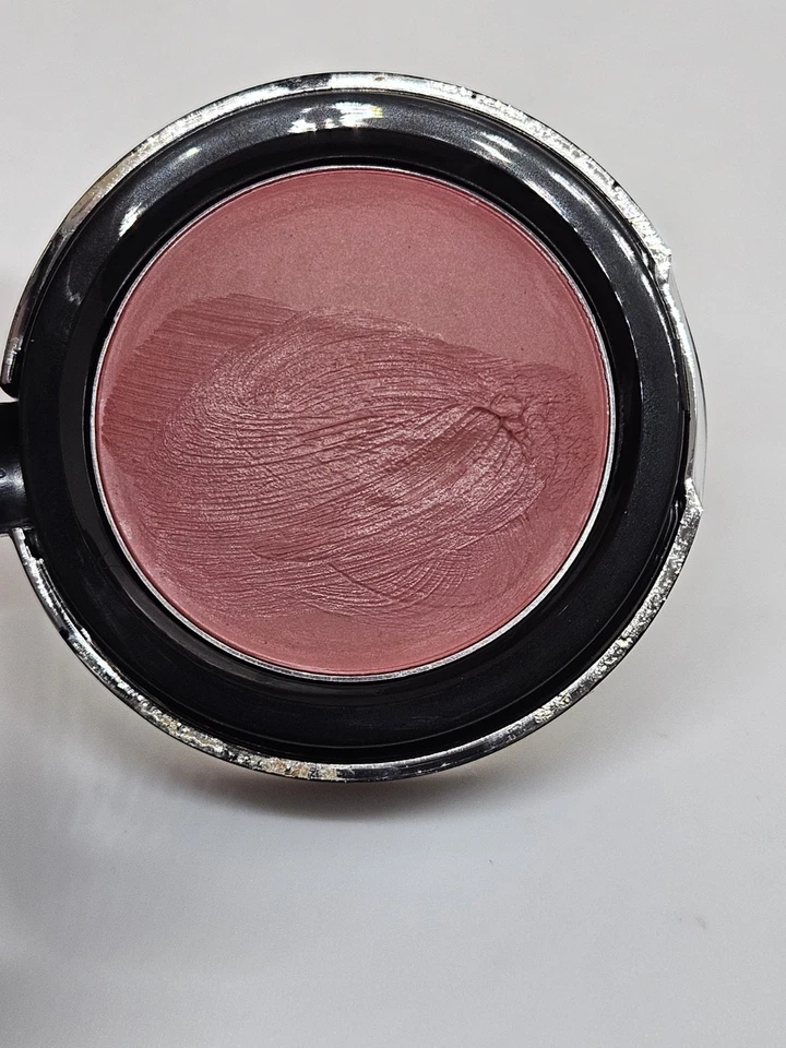 Bálsamo rubor bareMinerals Pop of Passion BERRY PASSION 0,07 oz (DAÑADO/DEFECTUOSO) Foto 2 de 4