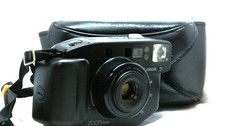  NEAR MINT Canon Autoboy Zoom Super Point  Shoot 35mm Film Camera Japan J0046