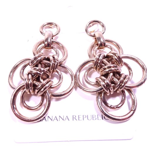 Banana Republic Women's Interlocking Rings Circles Drop Earrings NWT 39 - Picture 2 of 4