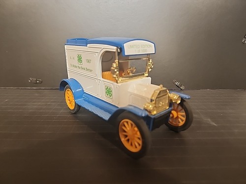 1987 4-H Coin Bank (Ertl Ford 1913 Model T Van #1 of 1000 Limited Edition - Picture 2 of 11