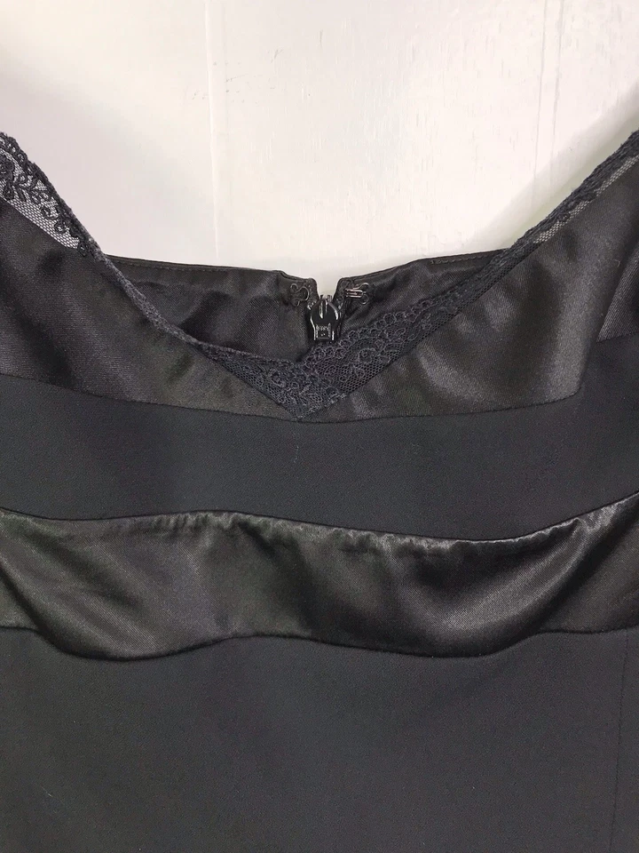 Bloomingdales 连衣裙女式 16 个娃娃 Y2K 90 年代正式迷你复古海报黑色 — 第 4/4 张图片