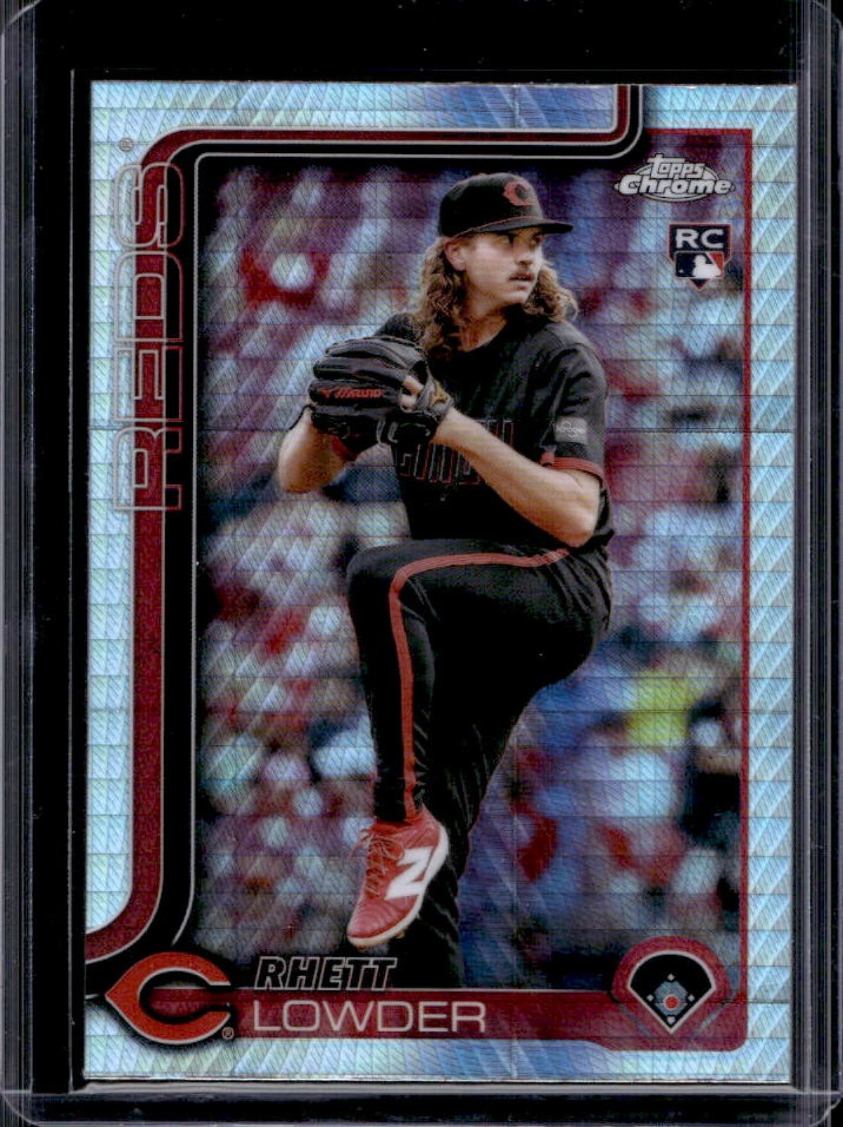 2025 Topps Chrome Rhett Lowder RC Prism Refractor Rookie #147 Reds