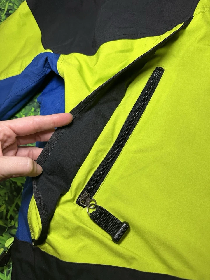 Lote Nike Vintage Años 90 ACG Chaqueta Atomic Green Storm Fit con Capa Interior Ajuste Térmico Foto 3 de 4