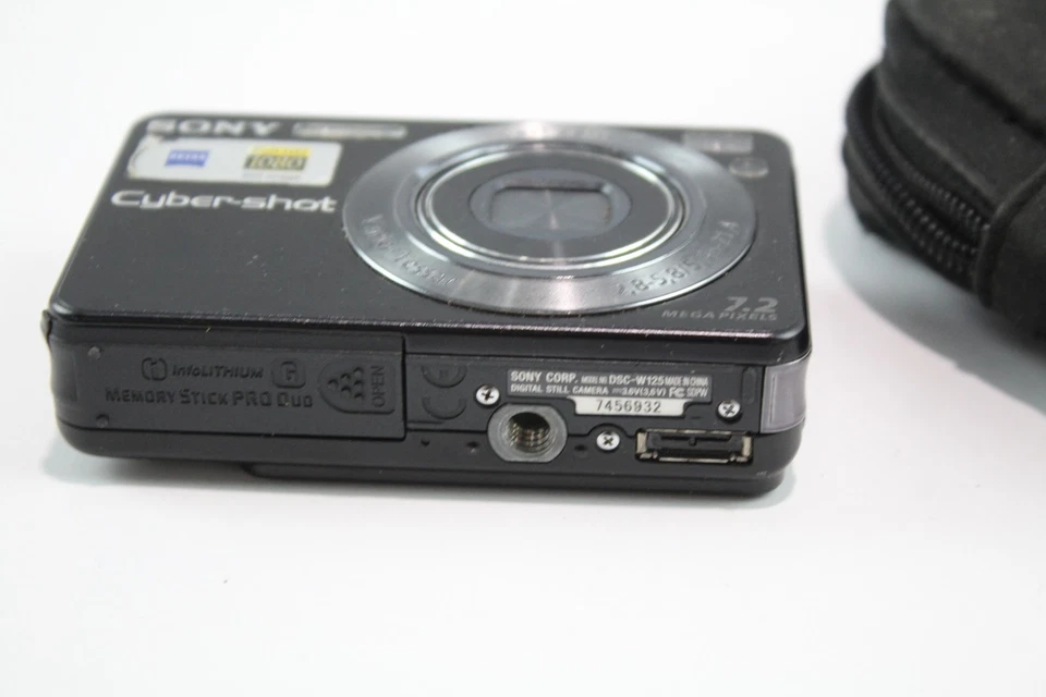 Sony Cybershot DSC-W125 Digital Compact Camera Working w/ Carl Zeiss 3x Lens - Image 3 of 4
