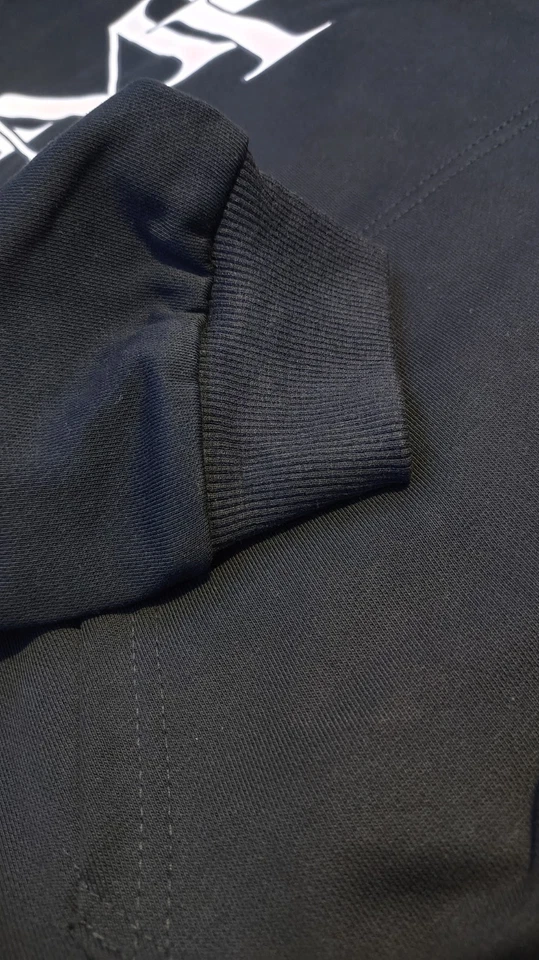 黑色连帽套衫连帽衫,尺寸 L,全新,快速发货 — 第 4/4 张图片