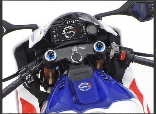 Tamiya No.141 Honda CBR1000RR-R Fireblade SP 30th Anniversary 1:12 Model Kit - Foto 3 di 15