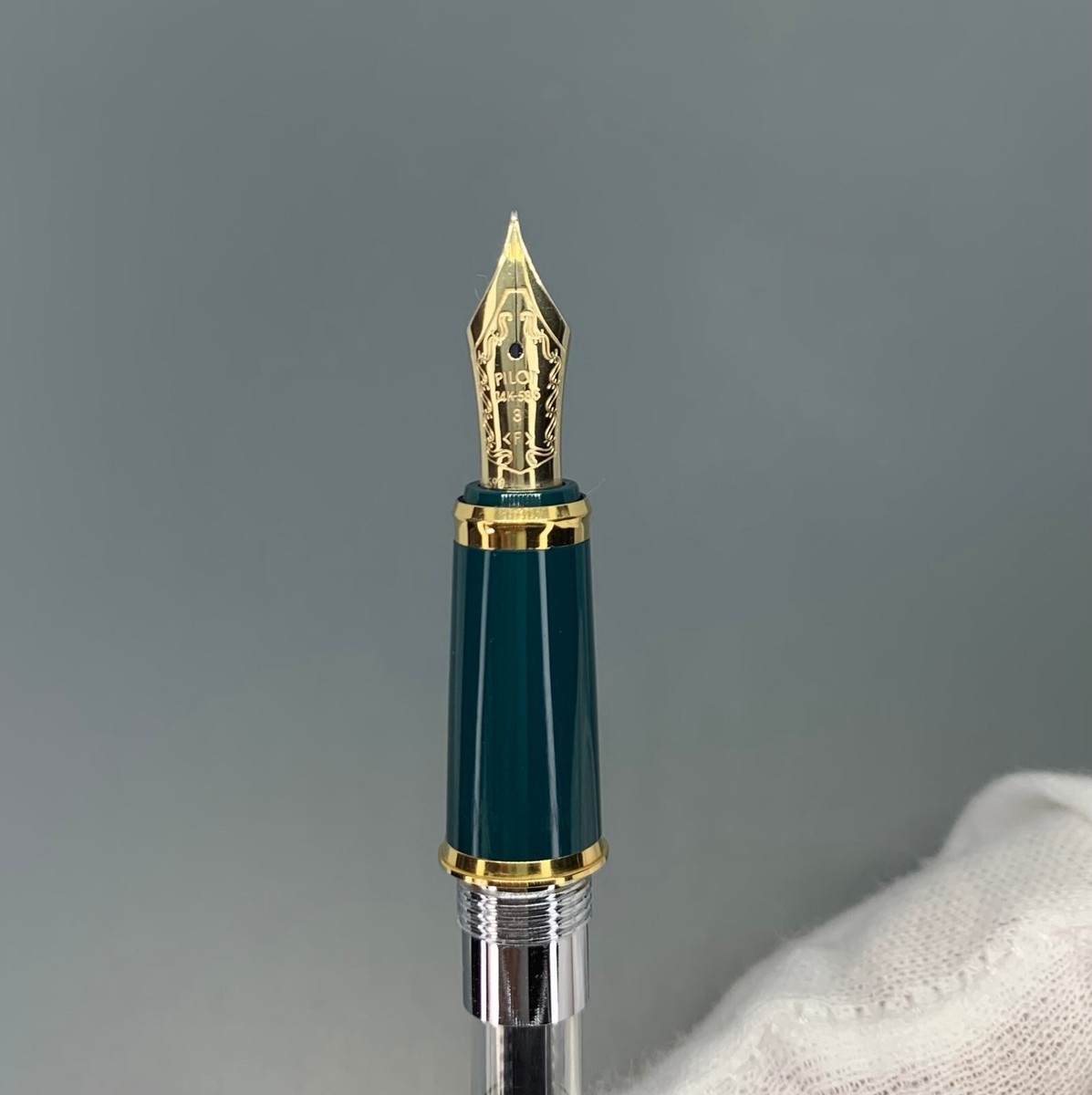 Used PILOT Custom 98 Fountain Pen Dark Green 14K Nib Fine
