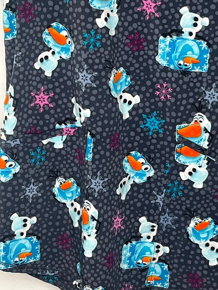 Disney’s Frozen Olaf Winter Snowflake Women's Scrub Top Size Medium Christmas - Image 2 of 4