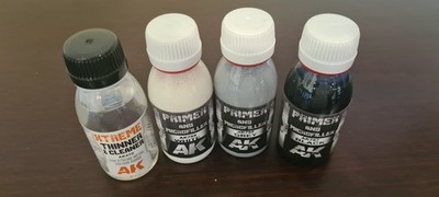 Set AK Primer & Microfiller schwarz, grau und weiß + Extreme Cleaner