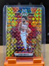 2022-23 Panini Mosaic Yellow Reactive Prizm #64 Coby White Chicago Bulls