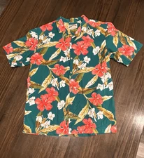 Paradise Found Hawaiian Floral Short Sleeve Shirt Honolulu Hawaii Vacation Beach