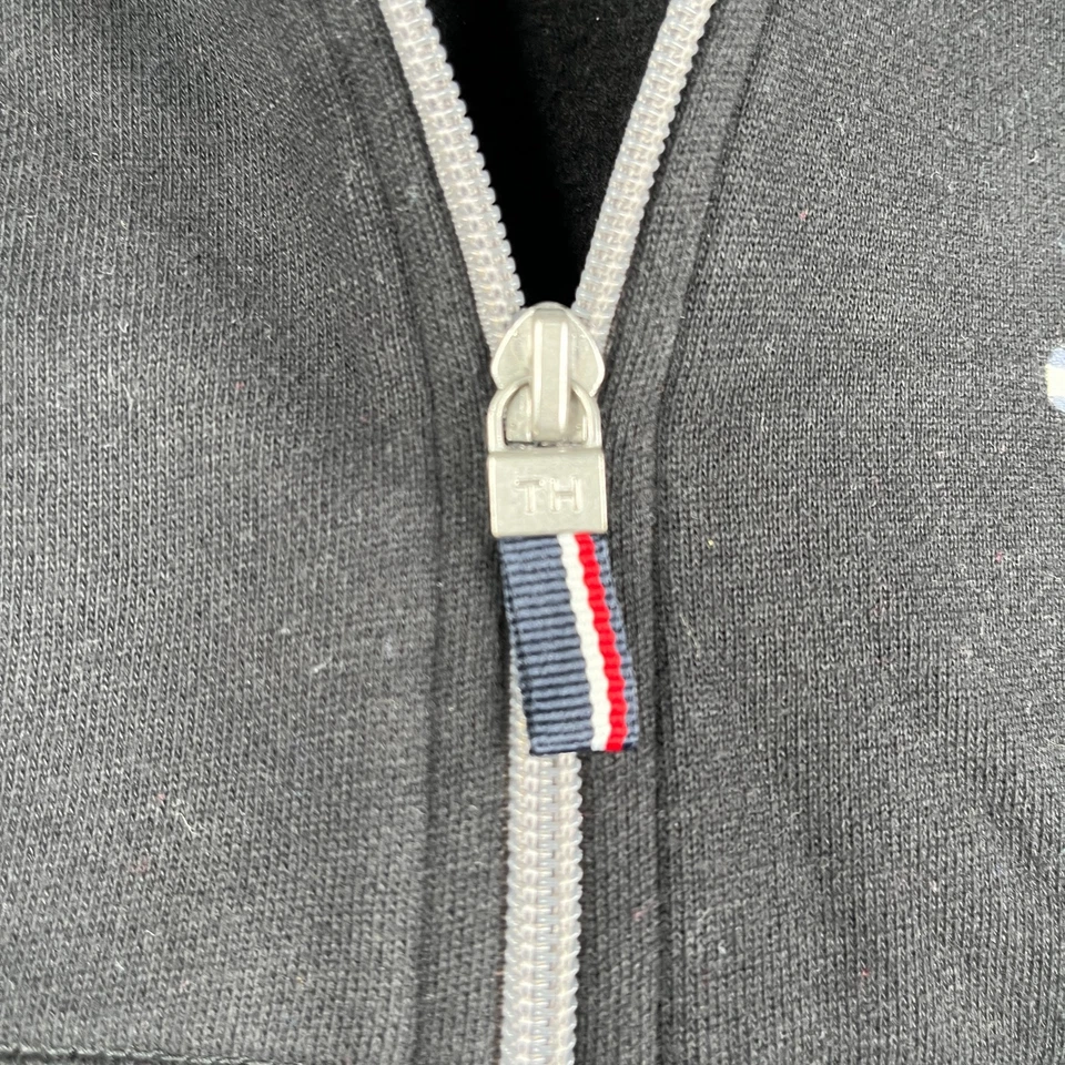 Moletom com capuz Tommy Hilfiger criança tamanho 4 preto zíper completo logotipo manga longa - Imagem 2 de 4