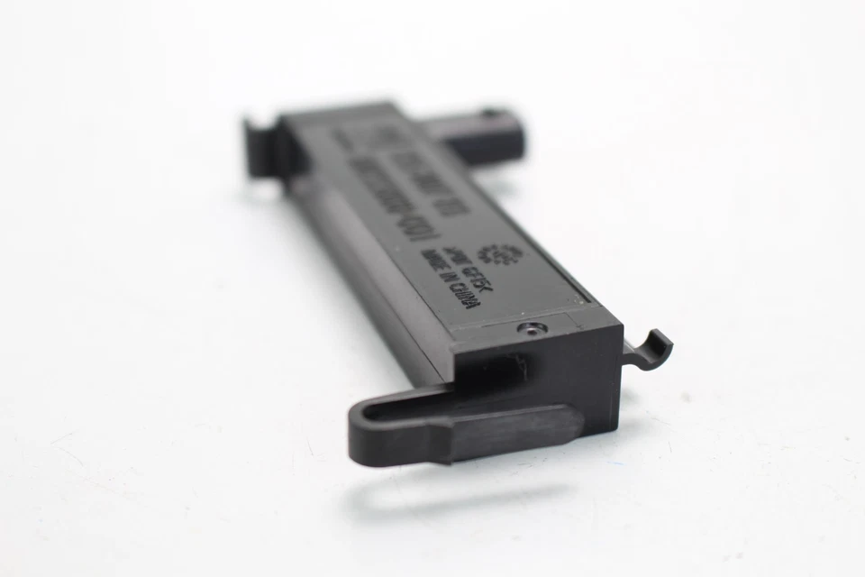 Chevrolet Camaro 2016-2024 antena de entrada sin llave unidad receptora OEM, 13580788 Foto 4 de 4