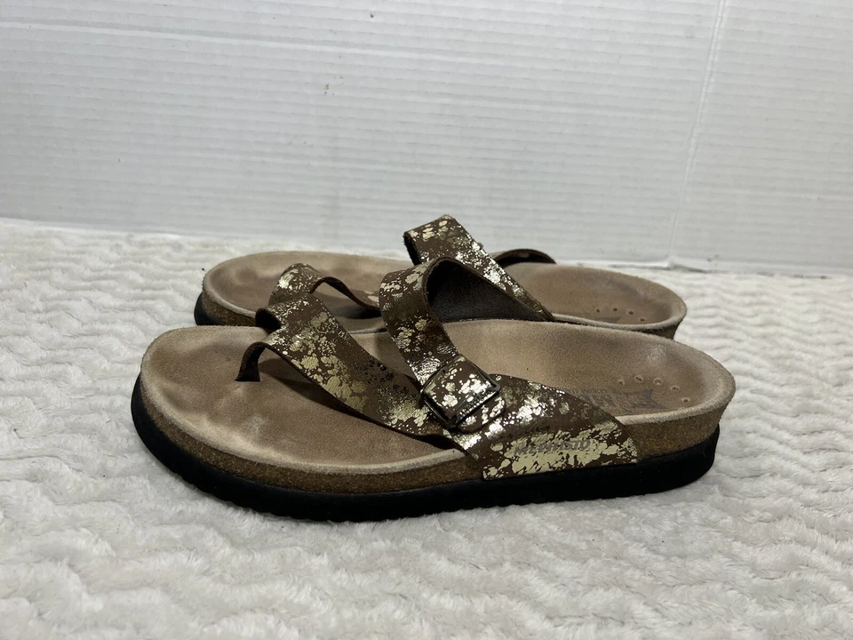 Tanga Mephisto Helen feminina tamanho 37 EUA 6,5 dourada metálica couro marrom slip on - Imagem 4 de 4