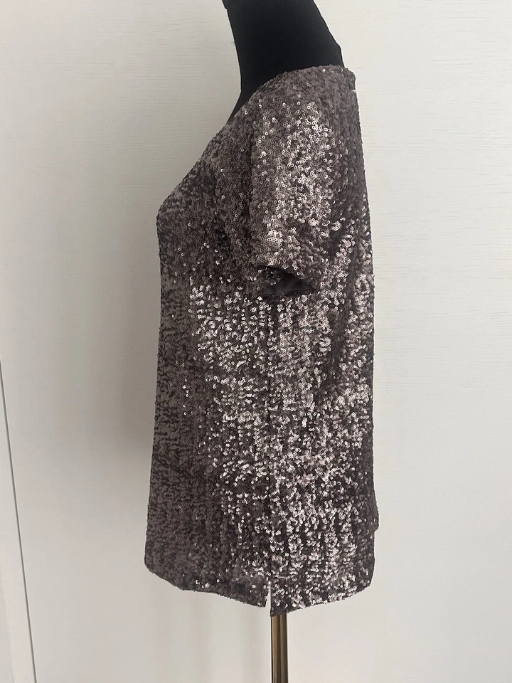 Velvet By Graham And Spencer Silver Sequin Top - Imagem 4 de 4