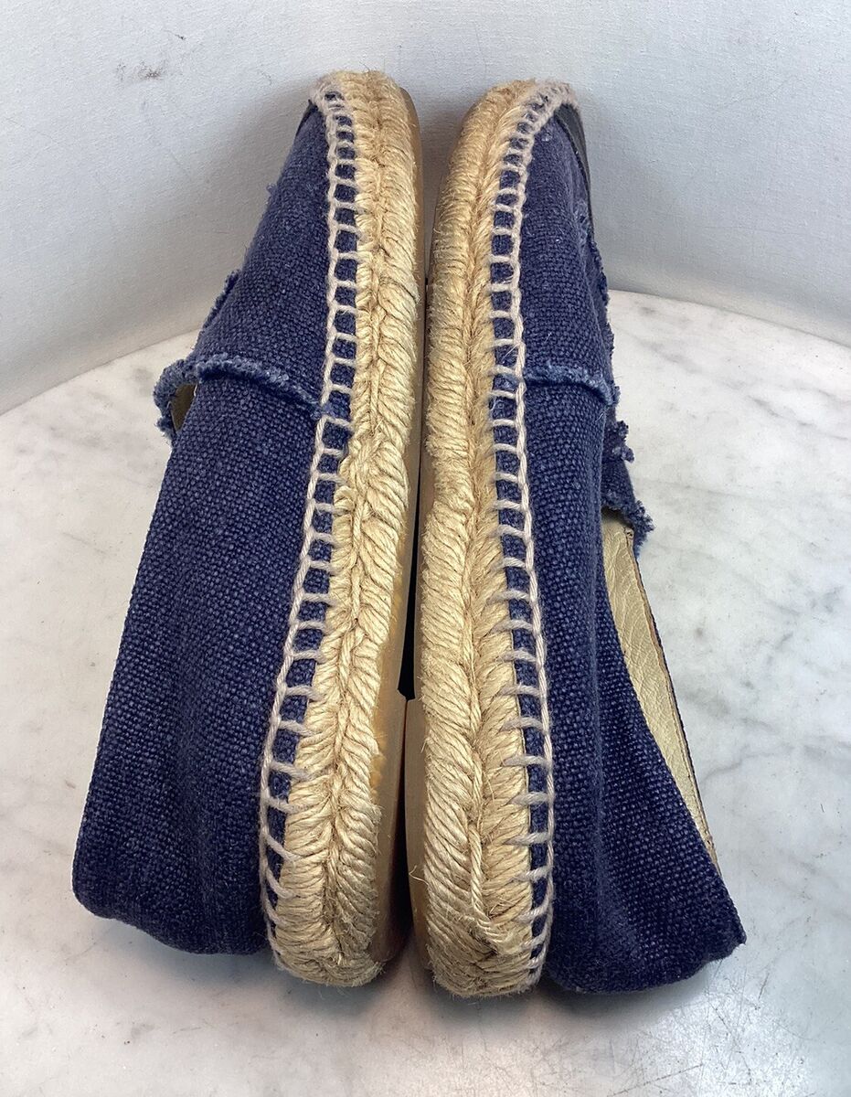 Vintage Genuine CHANEL Denim Blue Black Cap Toe CC LOGO Vintage Genuine CHANEL Denim Blue Black Cap Toe CC LOGO