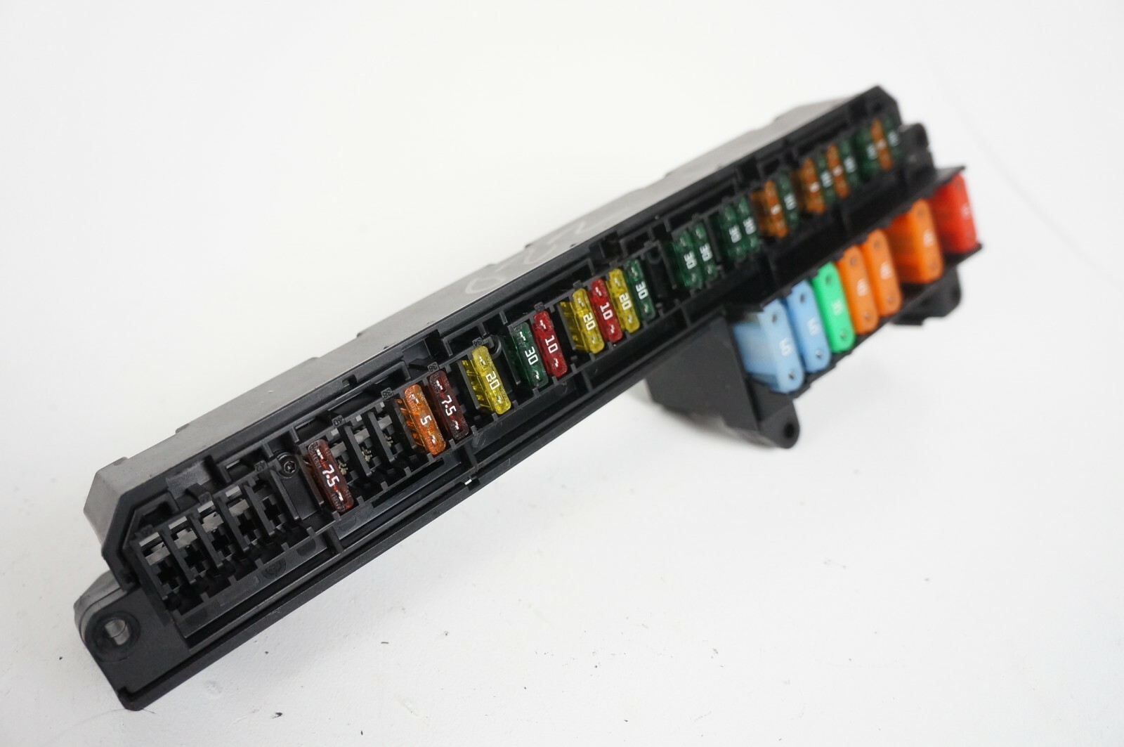 042010 bmw 645ci 650i 550i e63 e63 e60 front power distribution fuse