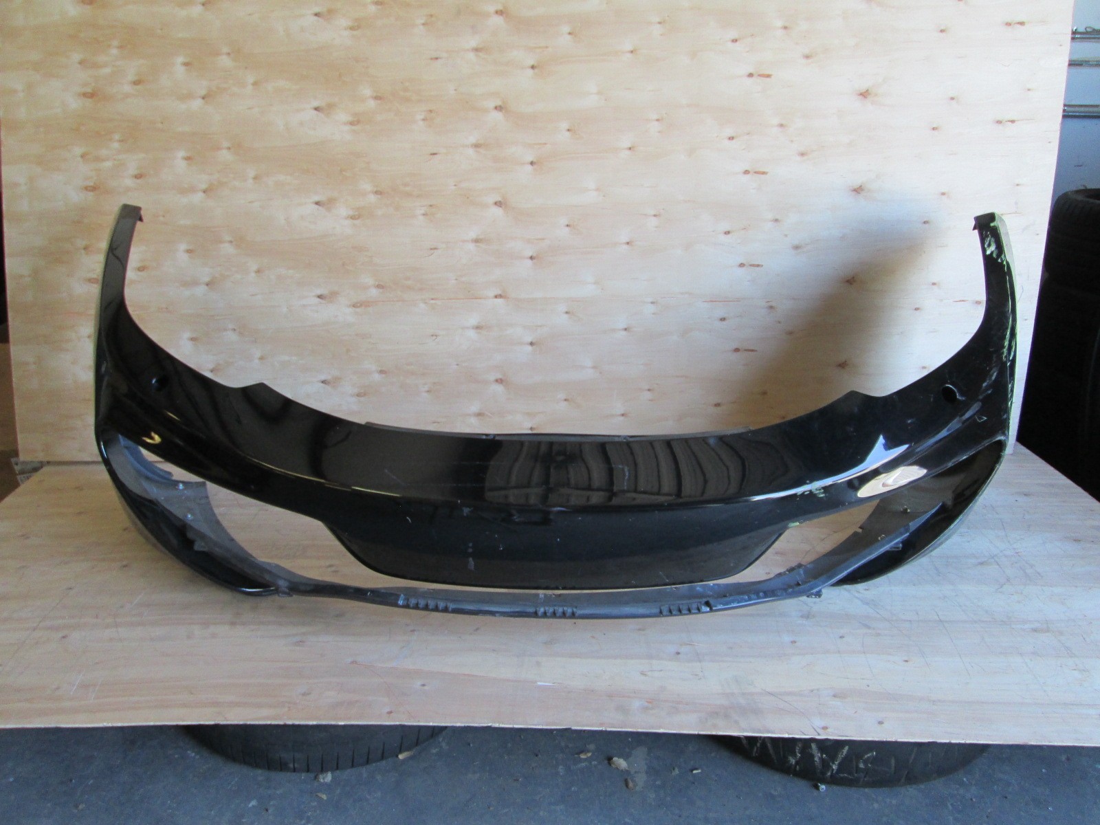 Mclaren MP4-12C - Front Bumper OEM Black 