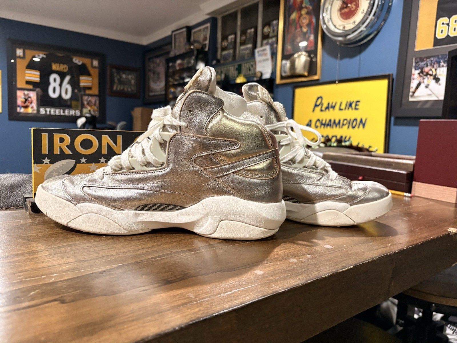 Reebok The Pump Shaq Silver Men’s Basketball Shoes