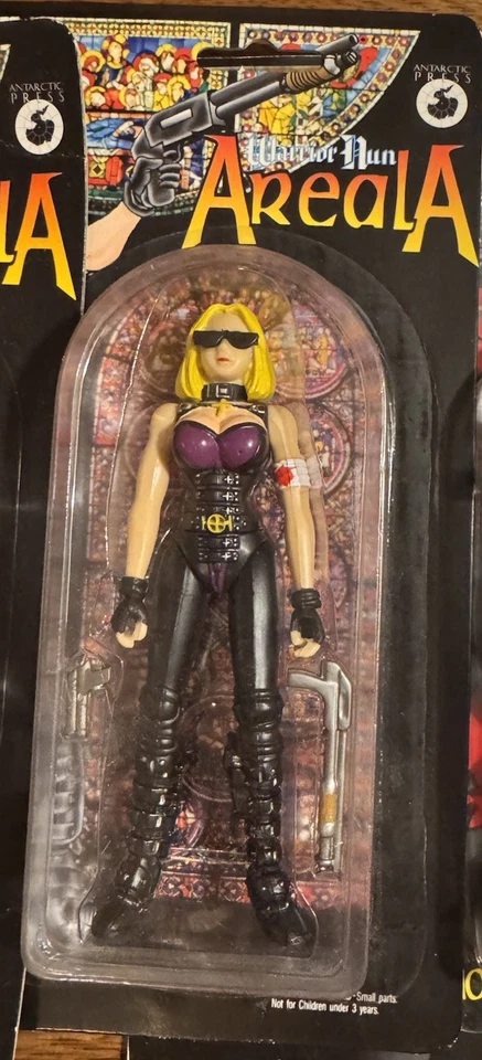 Lote de 4 figuras de área de monja guerrera escopeta María guerrera anime LEER POR FAVOR Foto 4 de 4