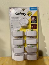 NEW Safety 1st 9 PIECE SET Deluxe Magnetic Locking System 8 LOCKS & 1 KEY