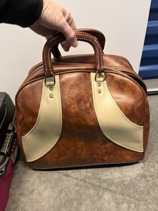 Vintage Two Tone Brown Bowling Bag w Metal Rack Brown Stripe