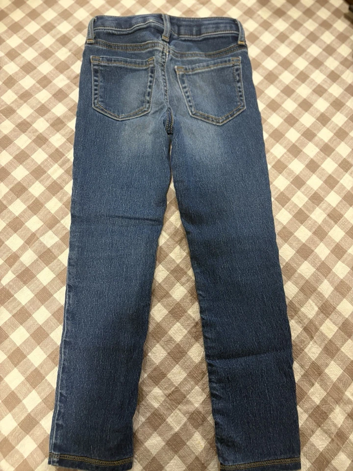 Jeggings de mezclilla lavados oscuros Jumping Beans para niñas talla 5  Foto 3 de 3