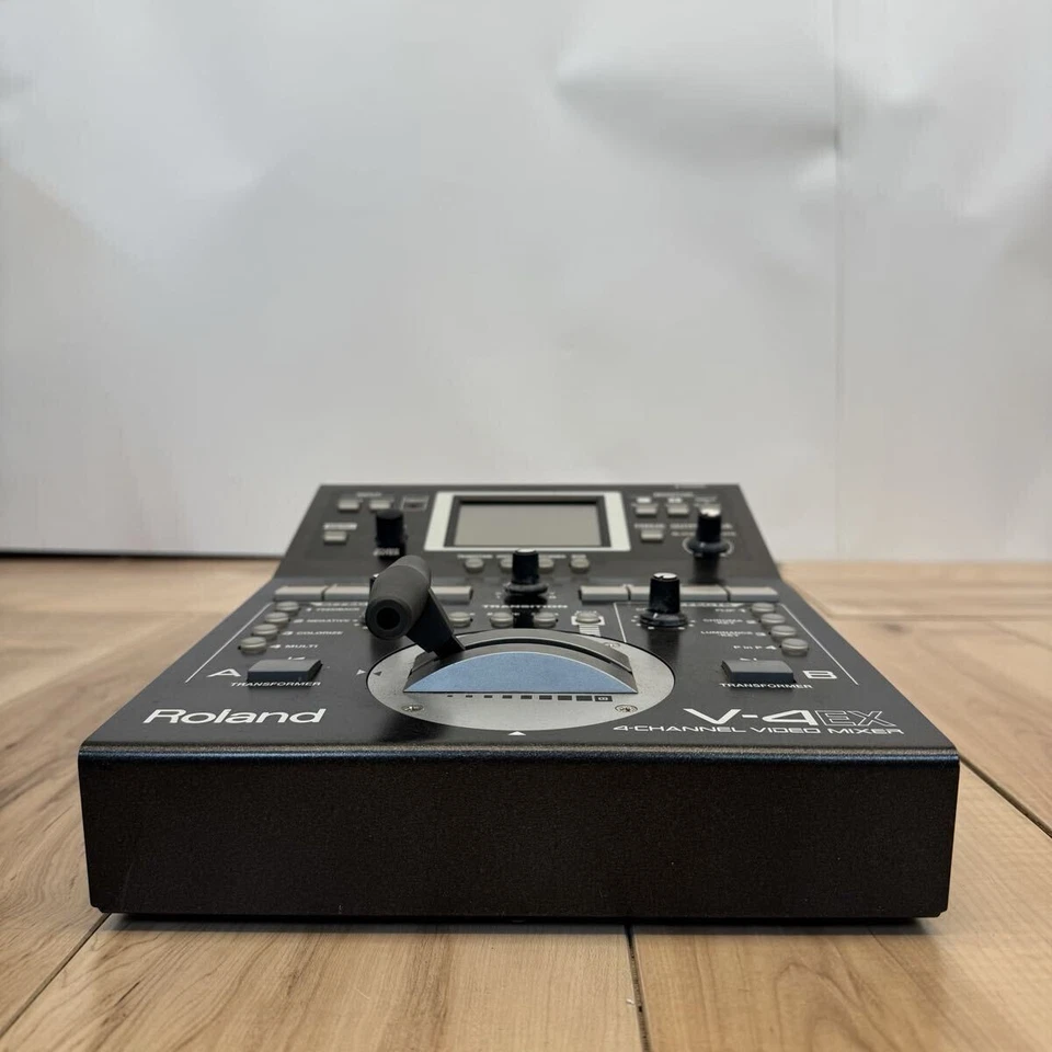 Roland V-4EX Video Mixer Switcher HDMI FX Tested Excellent w/ Adapter Japan - Image 3 of 4