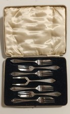 Set of 6 Silver Plate Cake Forks in Original Box by James Walker London