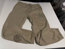 NY Yankees ‘Pro Standard’ New Pants, Size L