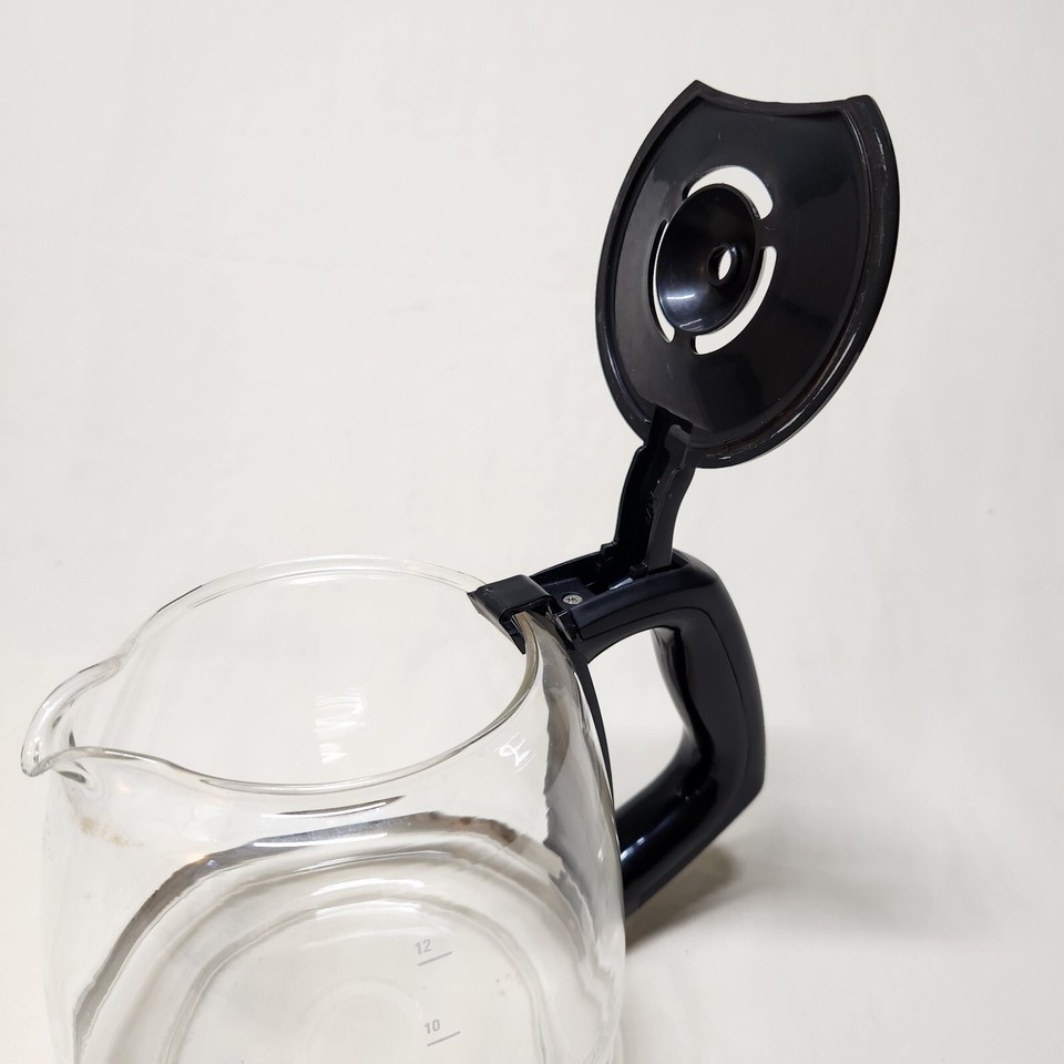 Black & Decker Coffee Pot Replacement Glass Carafe 12 Cup Black Lid
