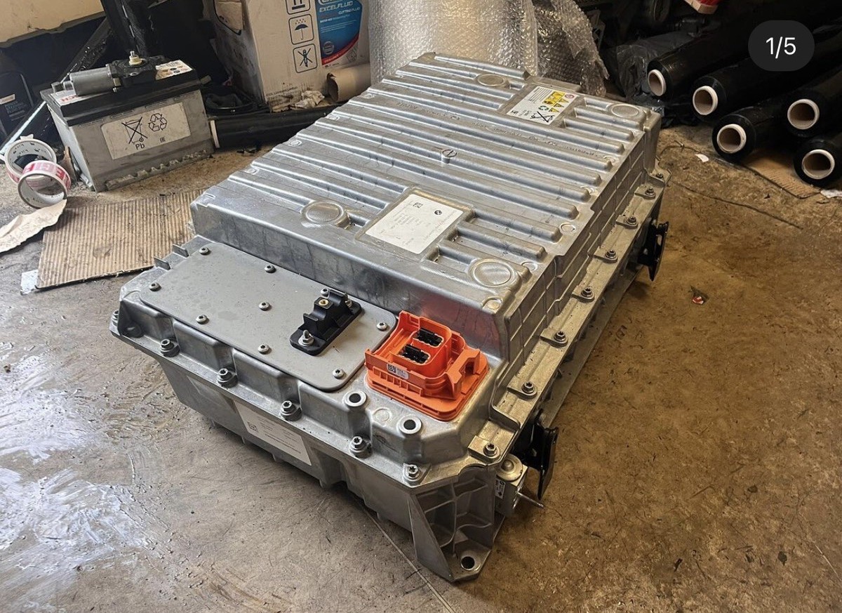 BMW X5 F15 F85 2018 Battery 7645963 8676830 7645962 2.0 Petrol  