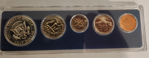 1966 U.S. Mint Special Mint Set (SMS) 40% Silver Kennedy Half Dollar No Reserve - Picture 3 of 3