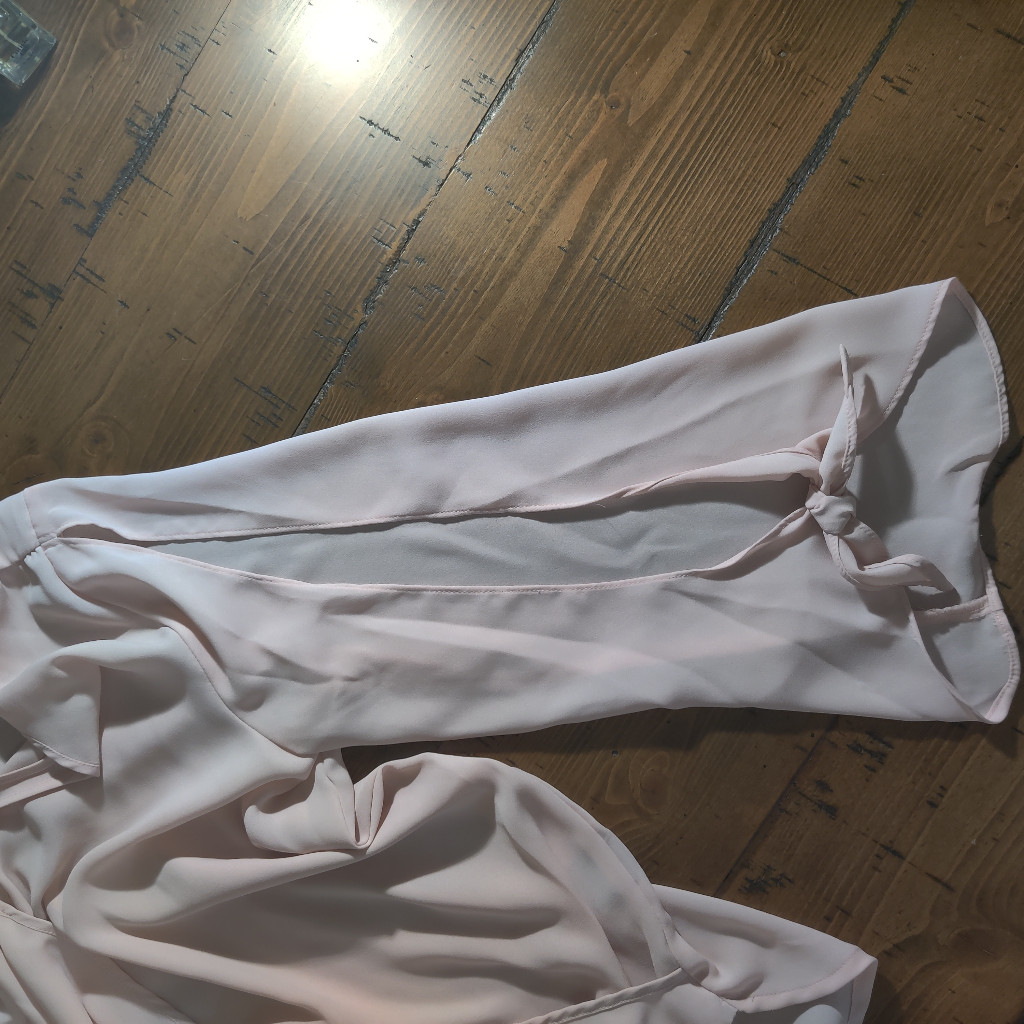 Bold Elements Open Long Sleeve Blouse - image 5