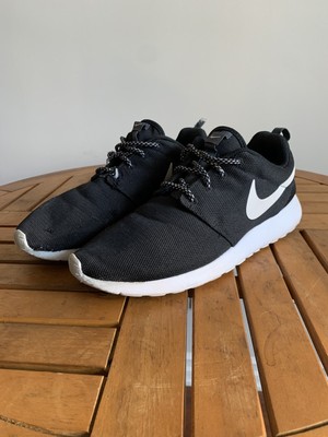 nike womens roshe