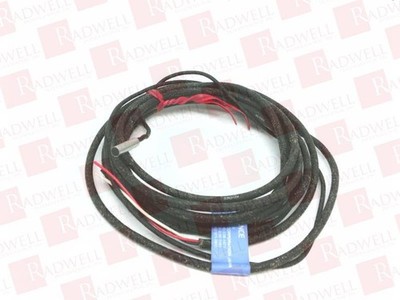 KEYENCE CORP EM-038 / EM038 (NEW IN BOX)