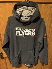NHL Philadelphia Flyers Pull Over Hoodie Adidas Men  s Size Medium