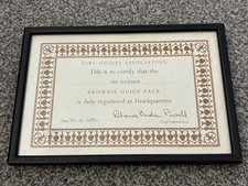 Girl Guides Association 3rd Cricklade Brownie Pack Registered 1982 Certificate
