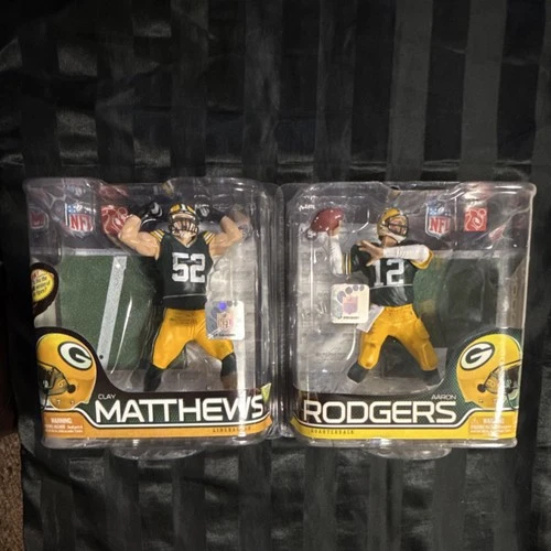 McFarlane Toys 2011 Clay Matthews NFL 28 & Aaron Rodgers NFL 27 Figures 2-Pack