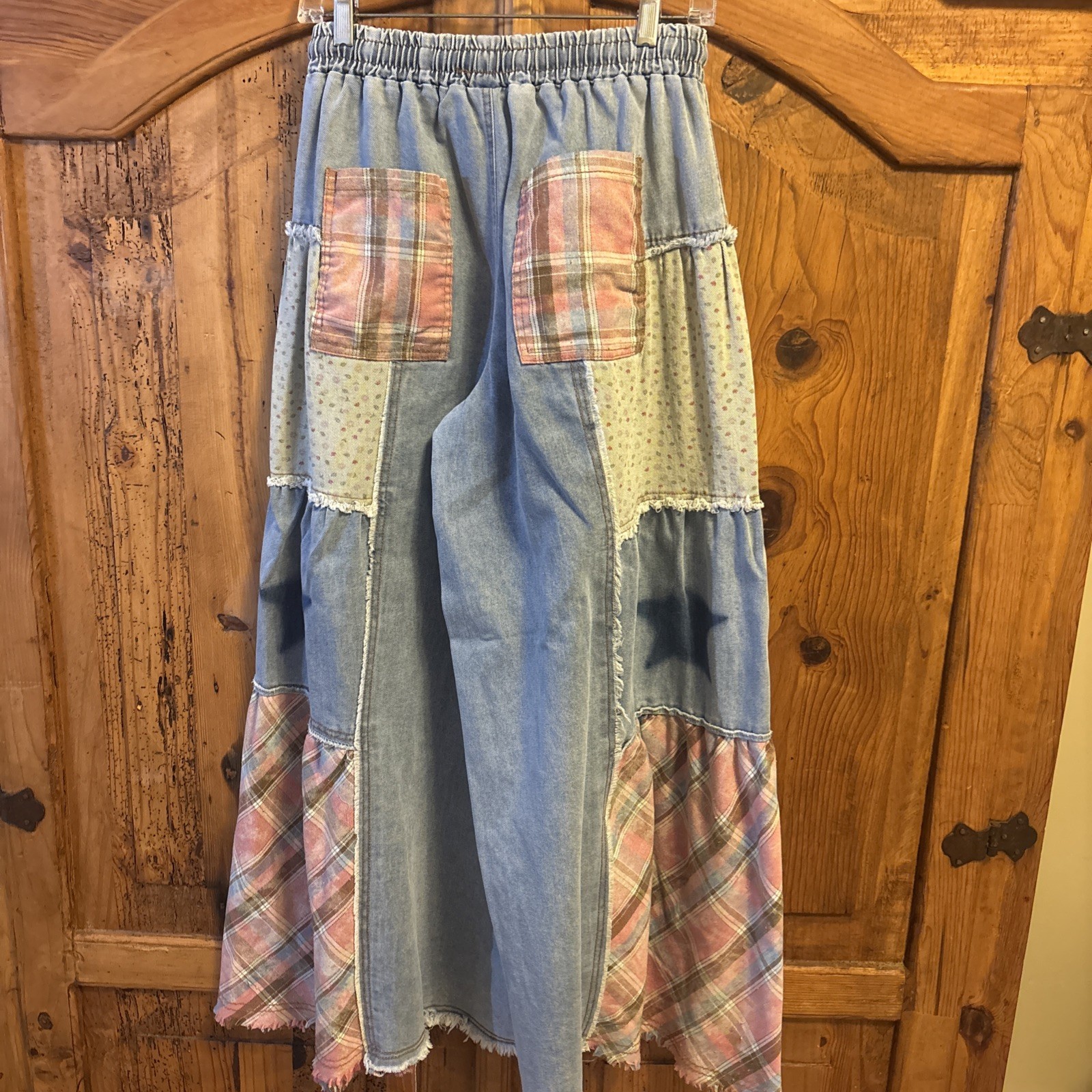 Pol Patchwork Flared Women’s Light Wash Jeans Wit… - image 5