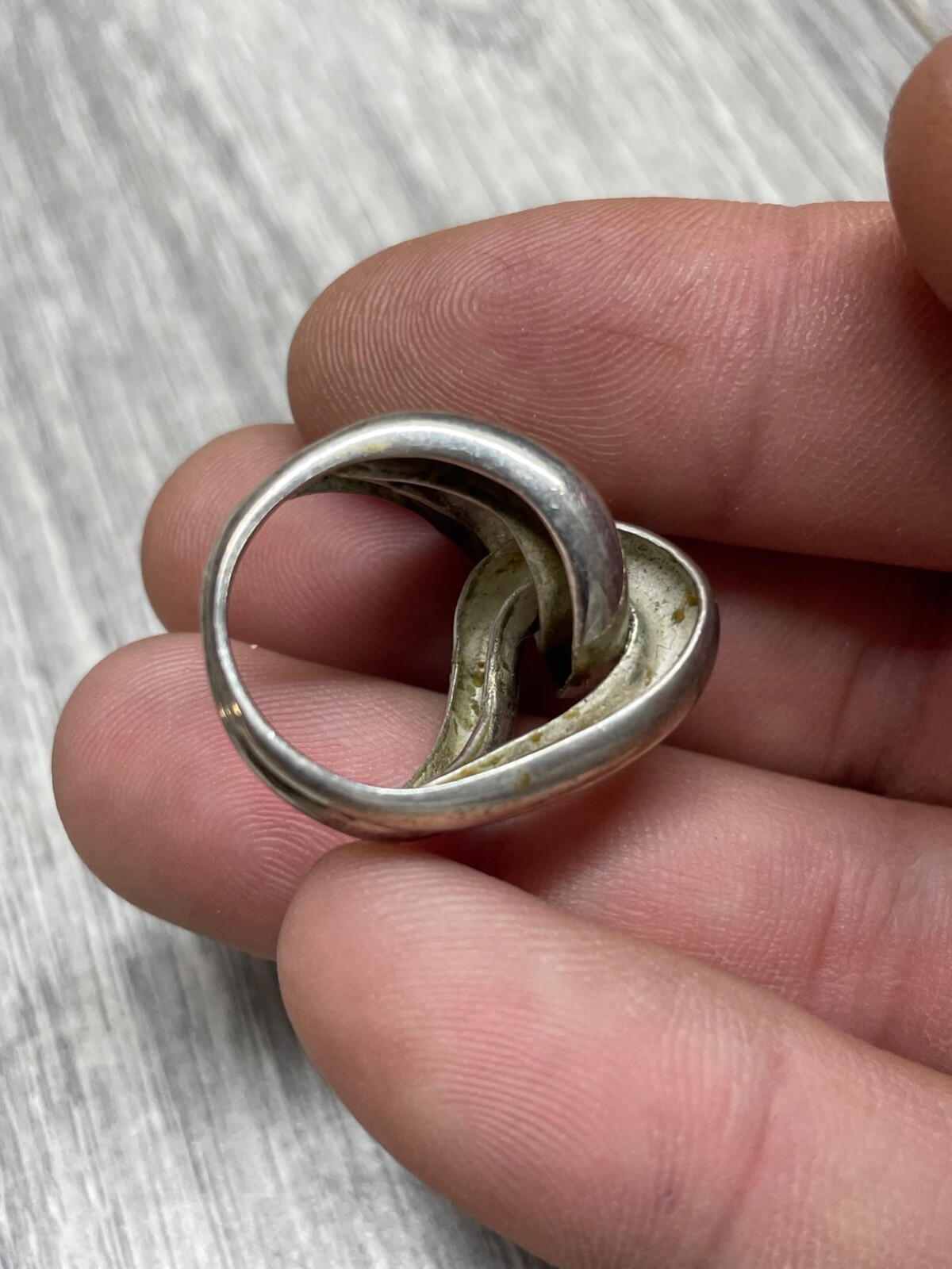 Sterling Silver .925 Ring Interlocking Design siz… - image 10