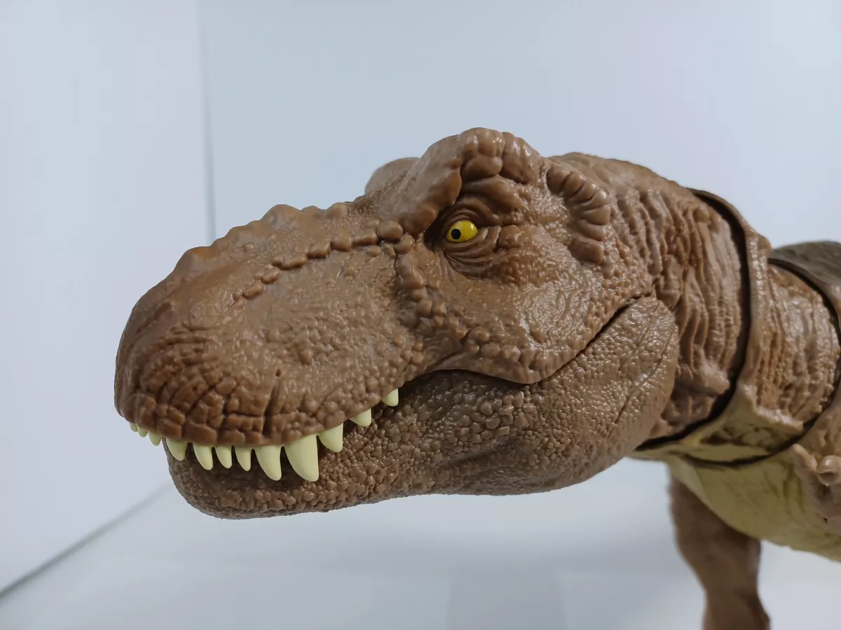 Jurassic World Camp Cretaceous Epic Roarin��� Tyrannosaurus Rex Large