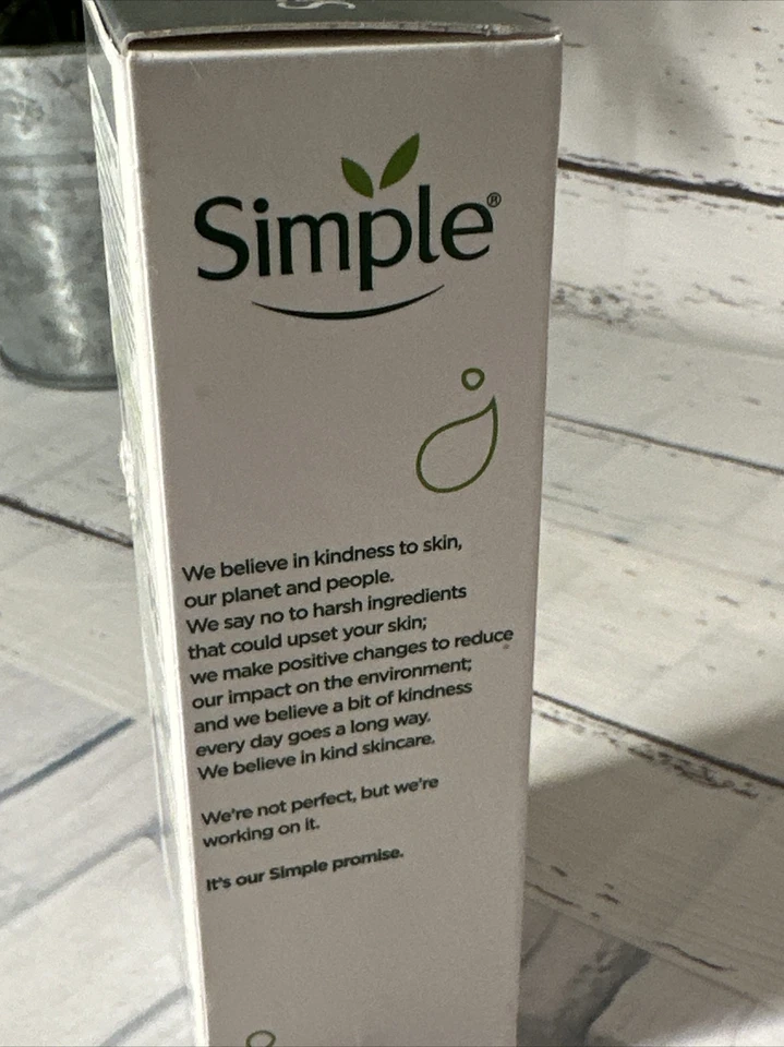 Simple Age Resisting Night Cream Regeneration 1.7 OZ (NIB) Sensitive Skin VEGAN - Image 2 of 4