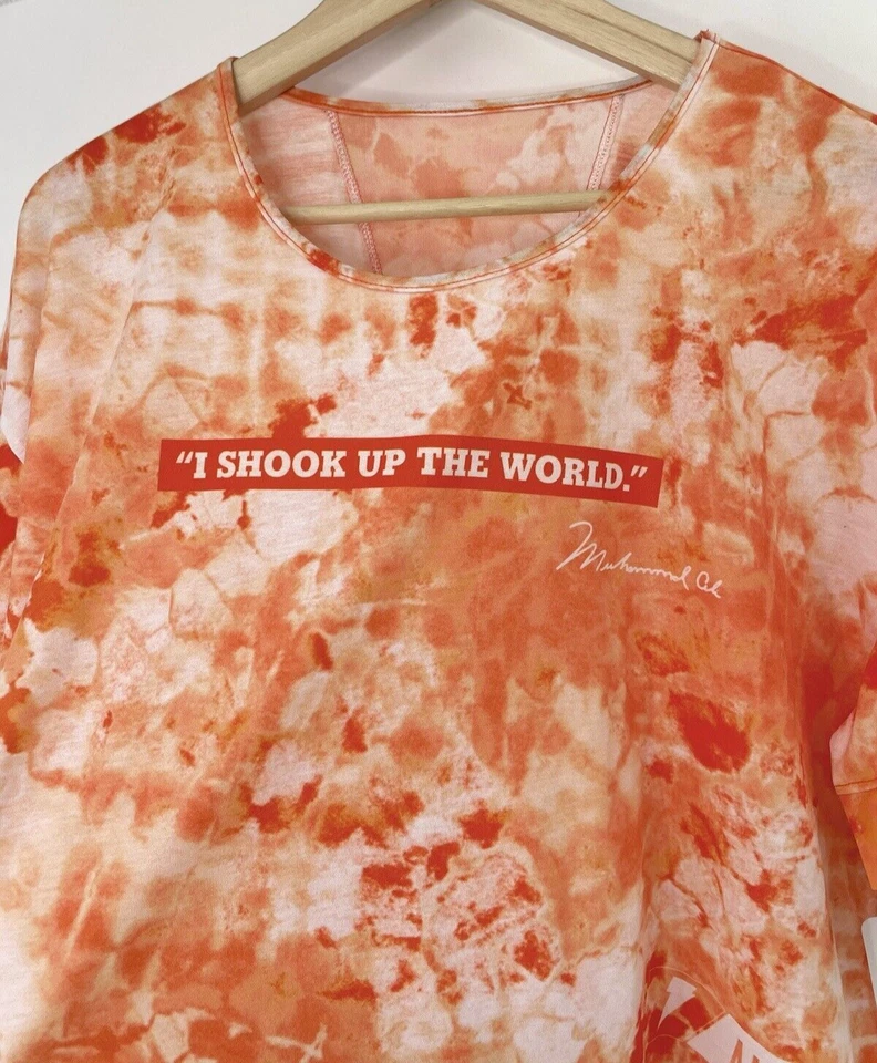 NUEVO CON ETIQUETAS Mujer Campeona I Shook Up the World Muhammad Ali Camisa Entrenamiento Recortada XL Foto 3 de 4