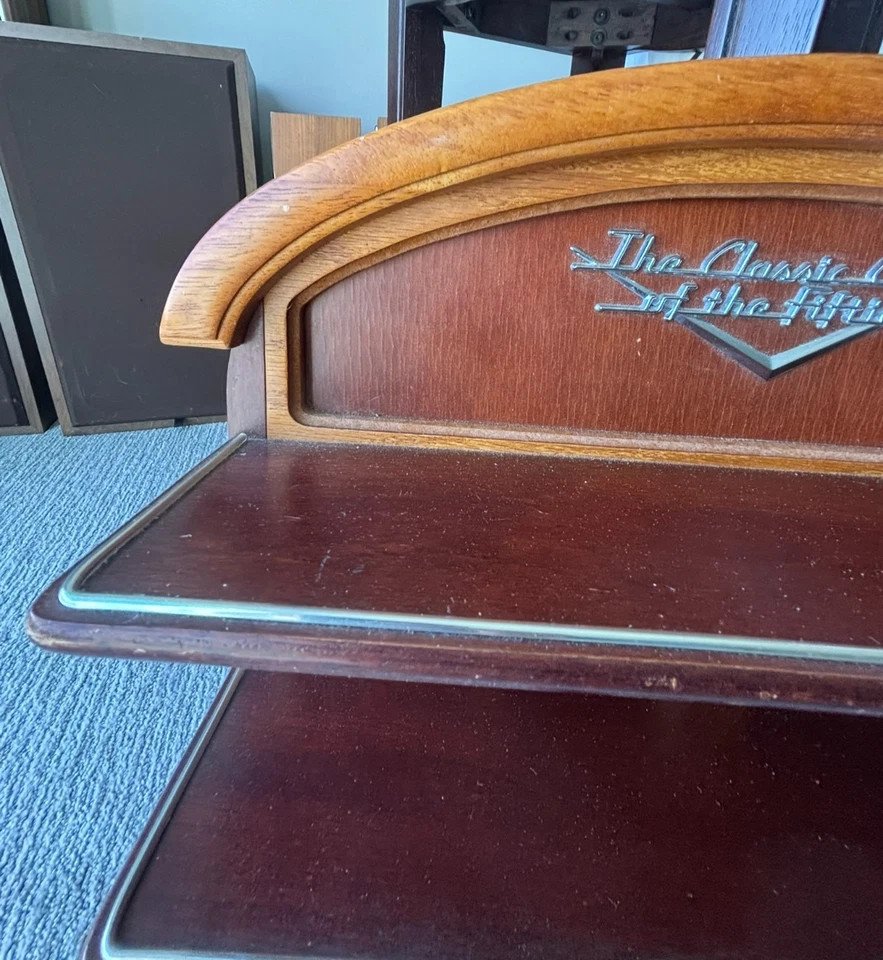 Franklin Mint Classic Cars of the Fifties 50's Wood Wall Display Shelf Rack 20" - Image 2 of 4