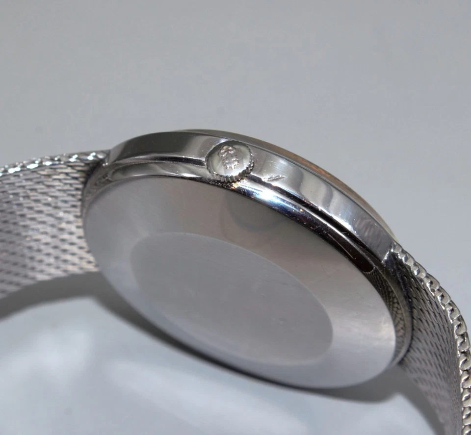 Reloj CORUM 89364SL VRW-1139 cuerda automática esfera plateada SS hombres usado auténtico Foto 3 de 4