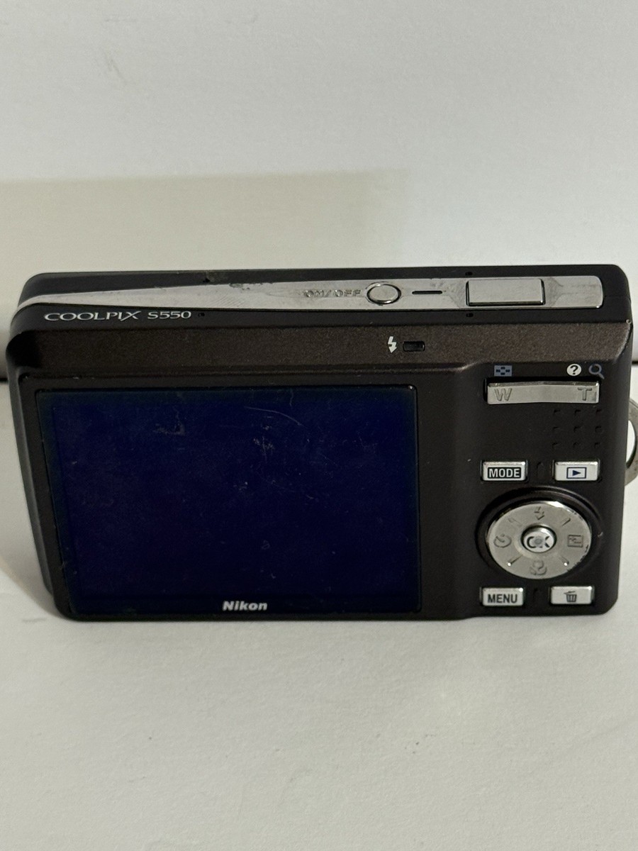 Nikon COOLPIX S550 バッテリー　SDカード付　（中古） Nikon COOLPIX S550 バッテリー SDカード付 （中古） Nikon