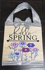 Hello Spring Door Sign