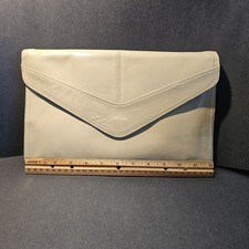 1970's Envelope Snap-Closure Beige Leather Clutch Purse w/ Removable Wrist Strap