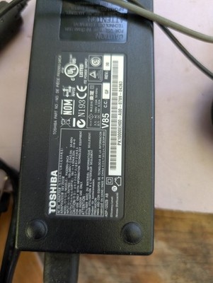 Genuine Toshiba PA3290U-3ACA PA5181U-1ACA PA5083U-1ACA Adapter 19V 6.32A 120W